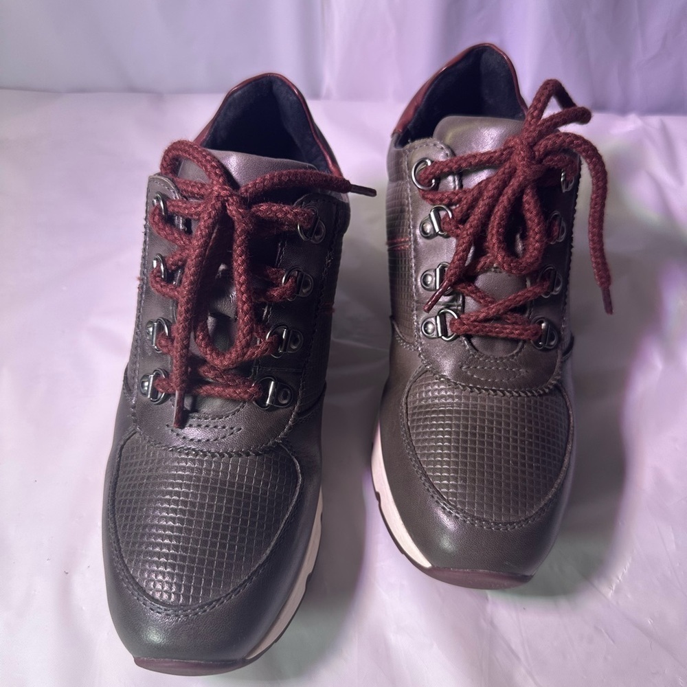 PIKOLINOS women Brown and Burgundy Sneakers - Picture 4 of 14